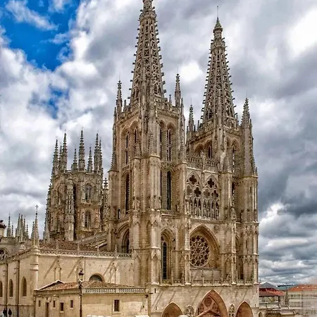 Buhardilla Casco Historico Apartment