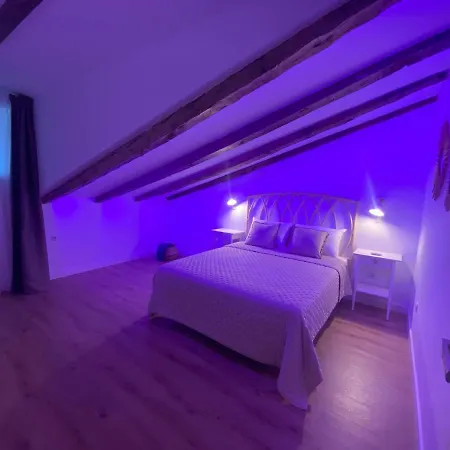 Buhardilla Casco Historico Appartement Burgo